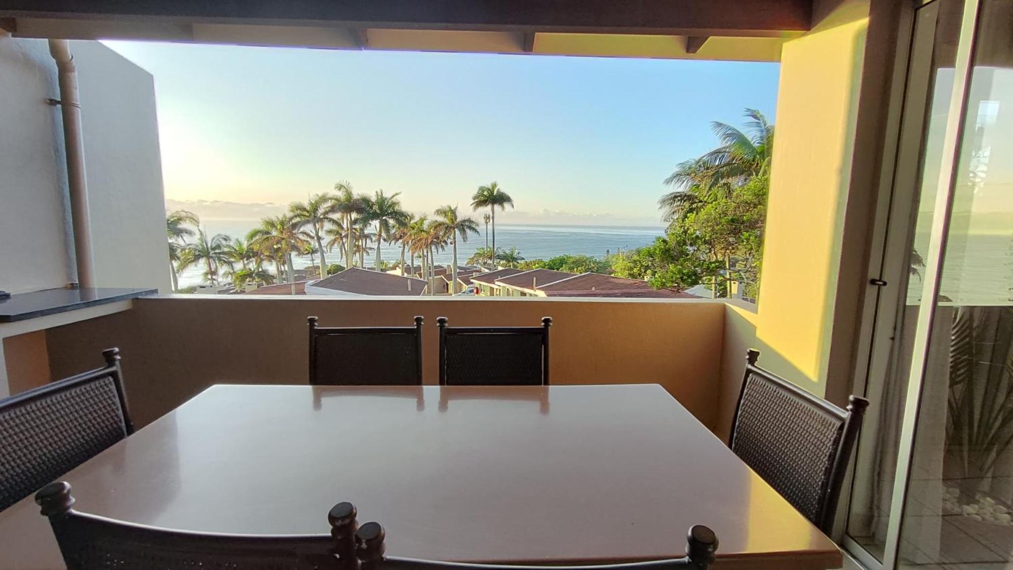 Ocean Breeze 33 Chaka's Rock Apartment Ballito